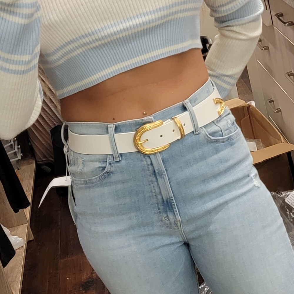 Elizabeth Belt in White - Picture 4 of 5